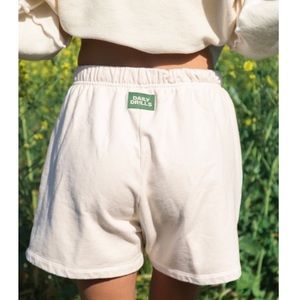 Cream daily drills lounge shorts